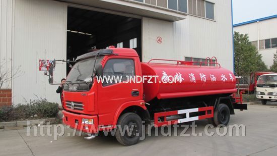 东风多利卡消防洒水车
